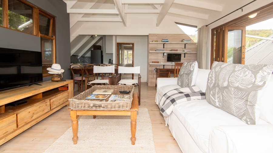 To Let 5 Bedroom Property for Rent in Southern Cross Western Cape